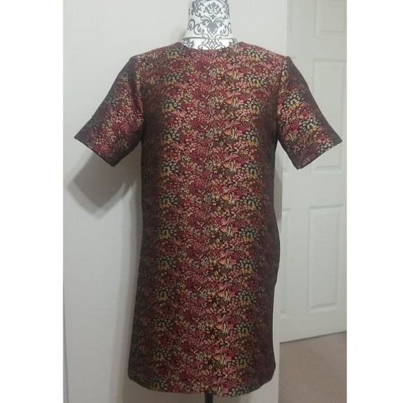 2 for 25 Zara, size small, structured dress - Picture 4 of 7